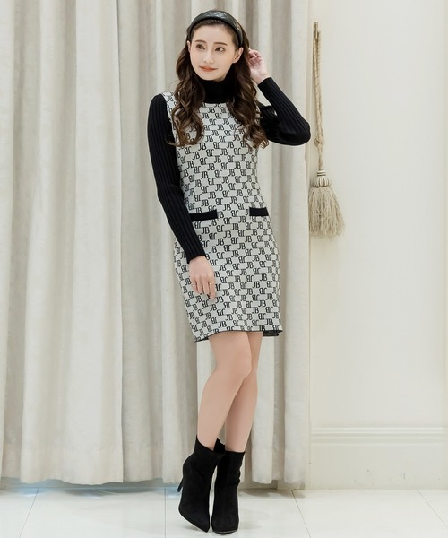 Julia Boutique（ジュリアブティック）の「ポインテッドトゥショートブーツ/22501（ブーツ・レディース・ベージュ/ブラック/アイボリー/グレー/ブラック系・L/3L/S/M/LL）」の9枚目の写真