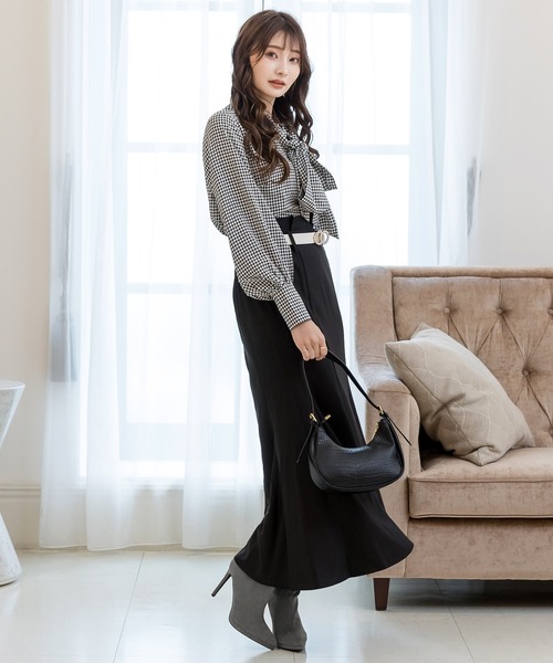 Julia Boutique（ジュリアブティック）の「ポインテッドトゥショートブーツ/22501（ブーツ・レディース・ベージュ/ブラック/アイボリー/グレー/ブラック系・L/3L/S/M/LL）」の19枚目の写真