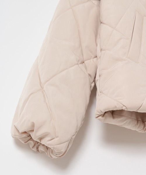 Honeys(ハニーズ)の「キルトファイバーダウン(ダウンジャケット/コート・レディース・ブラック/ピンク/ベージュ・S/M/L/LL)」の14枚目の写真