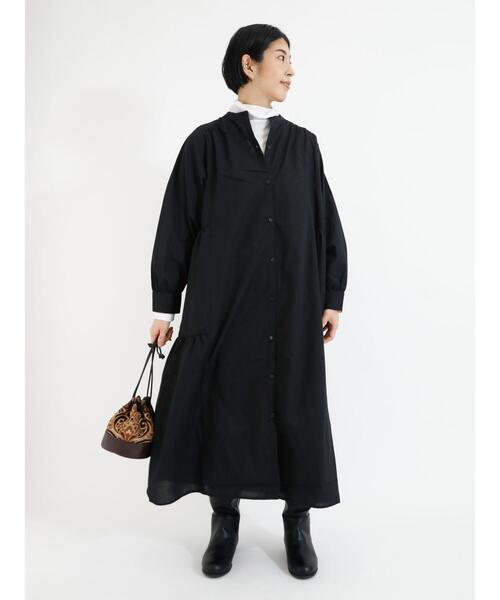 Lugnoncure(ルノンキュール)の「タイプライター脇ティアードワンピース(ワンピース・レディース・ブラック/ベージュ/ネイビー・フリ-)」の4枚目の写真