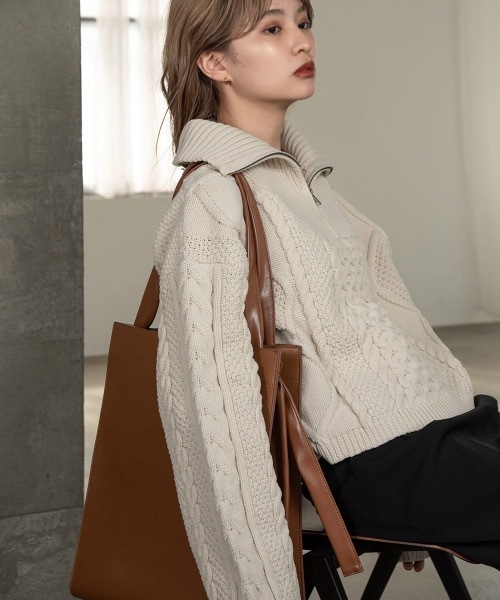 Amiur（エミレ）の「leather handle link bag（ハンドバッグ・レディース・ブラック/アイボリー/キャメル・FREE）」の15枚目の写真