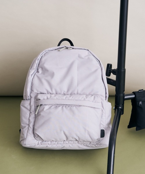 koe（コエ）の「ボンディングピローリュック*（バックパック/リュック・レディース・ブラック/グレー/オレンジ・FREE）」の2枚目の写真