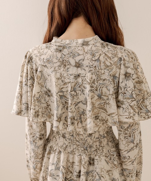 OLIVE des OLIVE（オリーブデオリーブ）の「ケーププチハイ長袖ワンピース（ワンピース・レディース・ブラック/ベージュ/グレイッシュベージュ・FREE）」の18枚目の写真