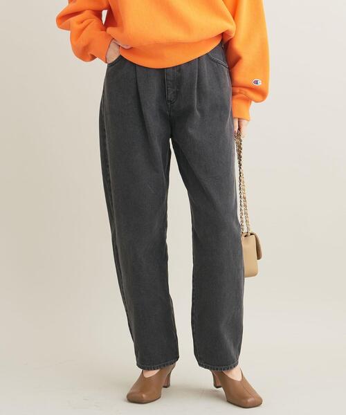 BEAUTY&YOUTH UNITED ARROWS（ビューティーアンドユースユナイテッドアローズ）の「コットンデニム タック5ポケット カーブパンツ -ウォッシャブル-（デニムパンツ・レディース・ブラック/コバルトブルー/ホワイト・S/M）」の13枚目の写真