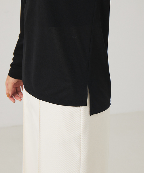 qualite（カリテ）の「シアタートルカットソー（Tシャツ/カットソー・レディース・オフホワイト/ブラック・フリー）」の13枚目の写真