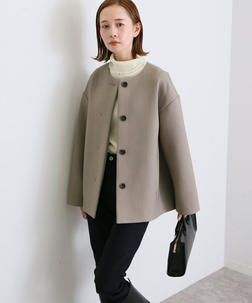 【美品】SLOBE IENA ボンディングノーカラーブルゾン ベージュ F SLOBE IENA（スローブイエナ）の「ボンディングノーカラーブルゾン