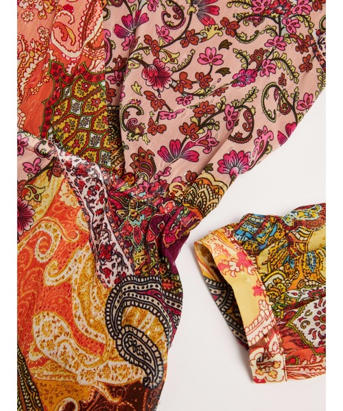 Guess（ゲス）の「Oriane Maxi Dress（ワンピース・レディース・その他・X-SMALL/SMALL/MEDIUM）」の5枚目の写真