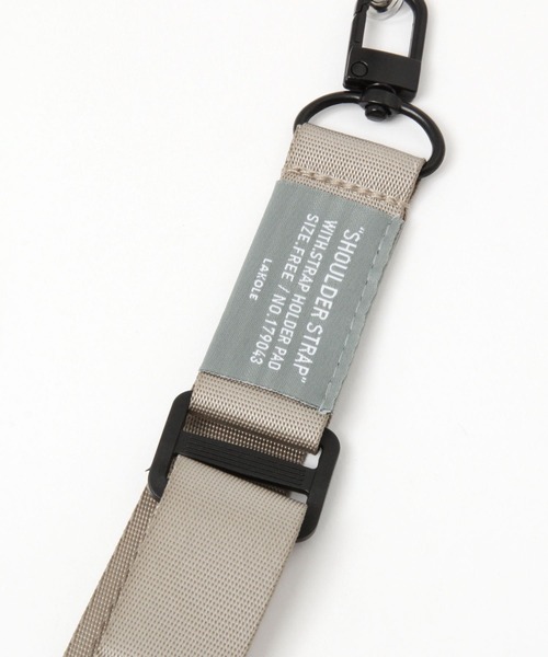 LAKOLE（ラコレ）の「マルチスマホストラップベルト / 174935（スマホグッズ・レディース・オレンジ/ベージュ/グレー/チャコール・FREE）」の8枚目の写真