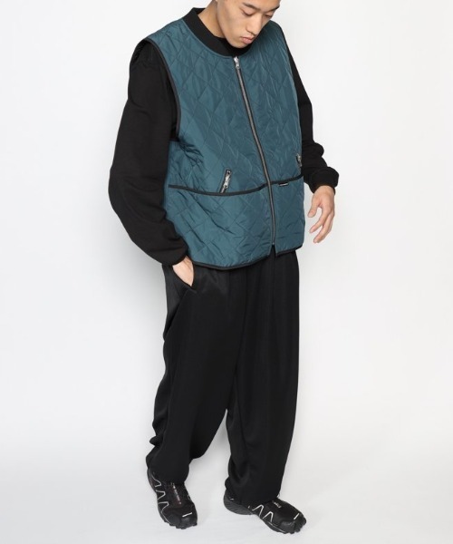 BURLAP OUTFITTER(バーラップアウトフィッター)の「QUILTED VEST(ベスト・メンズ・オフホワイト/ブラウン系その他/グレイッシュベージュ/グリーン系その他・FREE)」の4枚目の写真