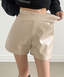 [BELLIDE MADE] ウエストゴムフェイクレザーショートパンツ