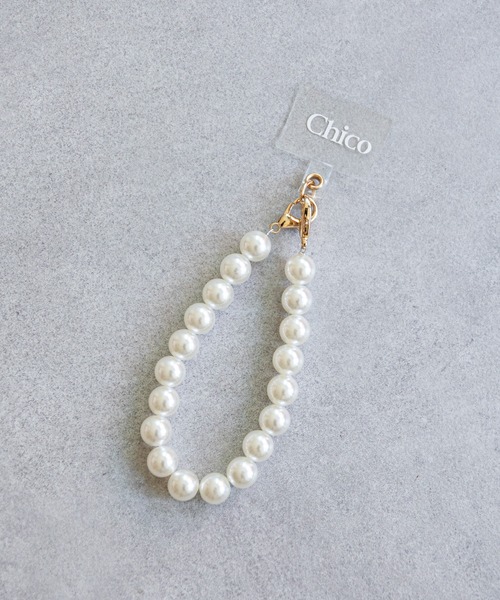 Chico（チコ）の「パールスマホショルダーストラップ（スマホグッズ・レディース・ホワイト/シルバー・FREE）」の9枚目の写真