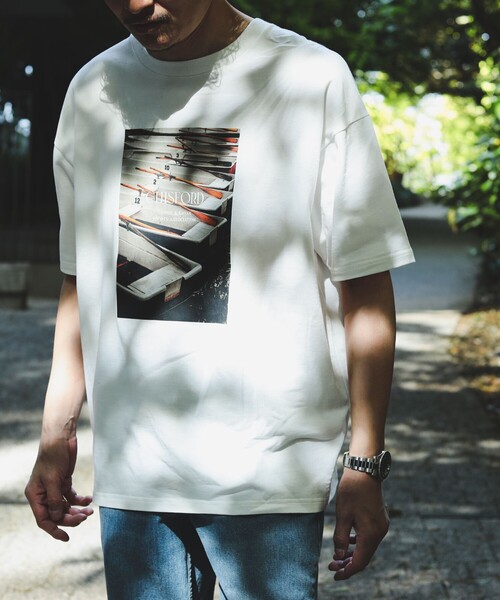 B:MING by BEAMS（ビーミングバイビームス）の「B:MING by BEAMS / フォトプリント クルーネック Tシャツ（Tシャツ/カットソー・メンズ・グリーン/オフホワイト・SMALL/MEDIUM/LARGE/X-LARGE）」の2枚目の写真