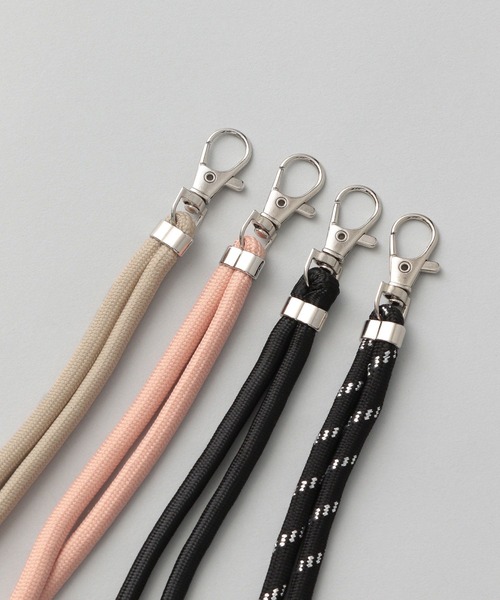 A part by（アパートバイ）の「【WEB限定】Apbロゴ　スマホショルダー（スマホグッズ・レディース・ブラック/ピンク/シルバー/ライトベージュ・FREE）」の6枚目の写真