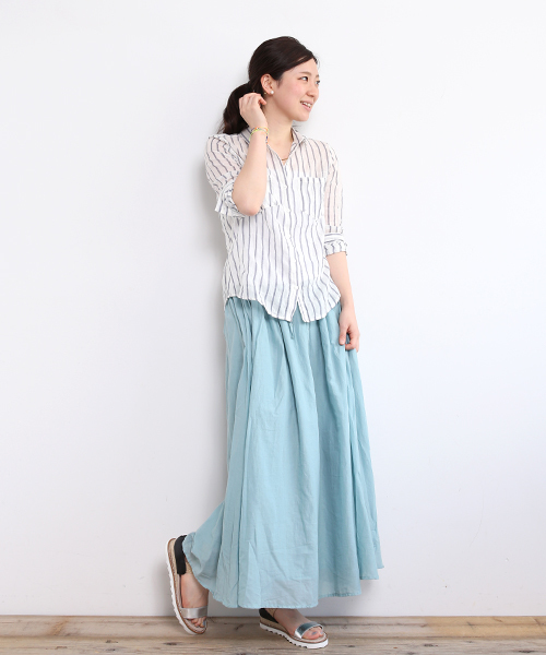 B:MING by BEAMS（ビーミングバイビームス）の「ビーミング by ビームス / シアーシャツ（シャツ/ブラウス・レディース・オフホワイト/グレー/レッド/ブルー・MEDIUM/SMALL）」の9枚目の写真