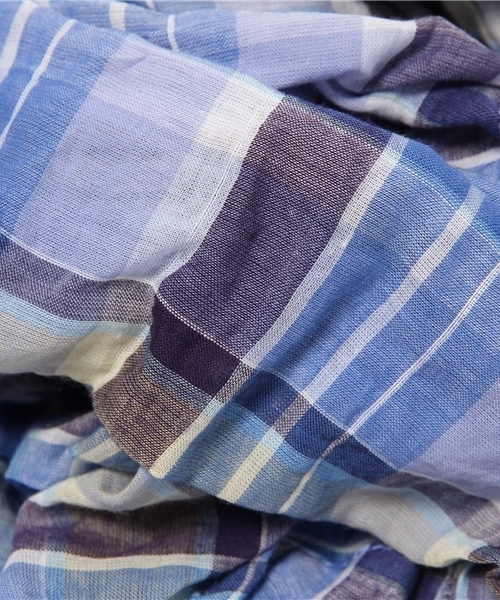 B:MING by BEAMS（ビーミングバイビームス）の「ビーミング by ビームス / シアーシャツ（シャツ/ブラウス・レディース・オフホワイト/グレー/レッド/ブルー・MEDIUM/SMALL）」の6枚目の写真