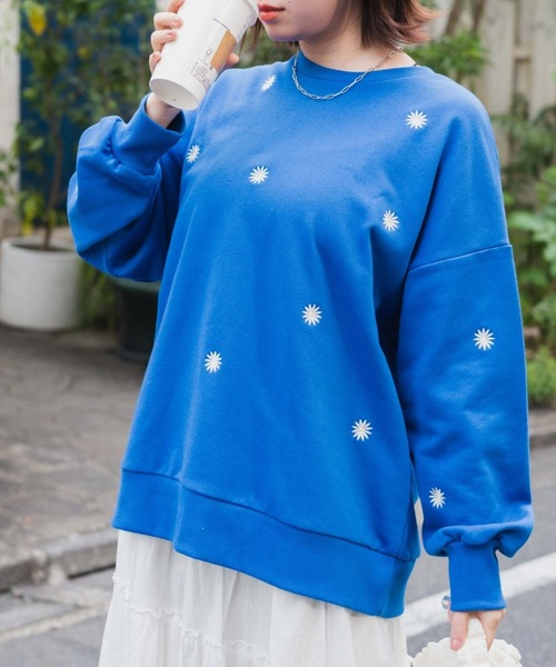 WEGO(ウィゴー)の「WEGO/総柄刺繍スウェット(スウェット・レディース・ブラック/グレー系その他/ブルー/ホワイト/パープル/杢グレー・FREE)」の6枚目の写真