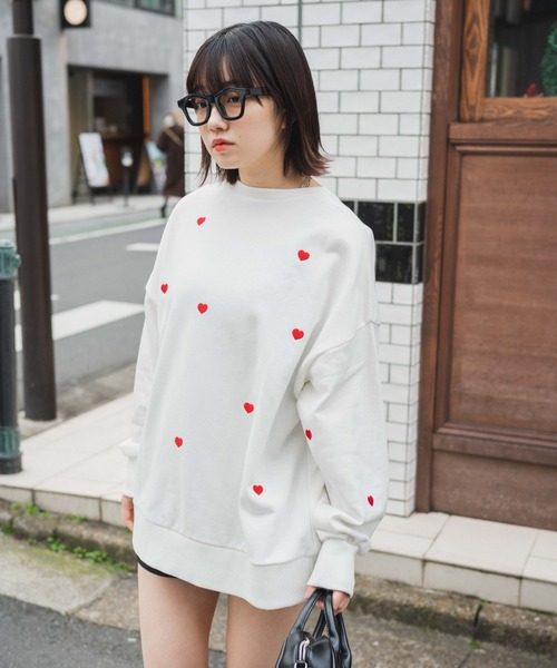 WEGO(ウィゴー)の「WEGO/総柄刺繍スウェット(スウェット・レディース・ブラック/グレー系その他/ブルー/ホワイト/パープル/杢グレー・FREE)」の7枚目の写真