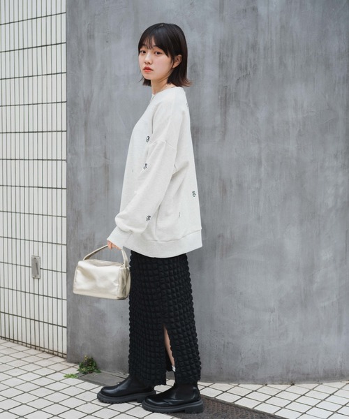 WEGO(ウィゴー)の「WEGO/総柄刺繍スウェット(スウェット・レディース・ブラック/グレー系その他/ブルー/ホワイト/パープル/杢グレー・FREE)」の22枚目の写真