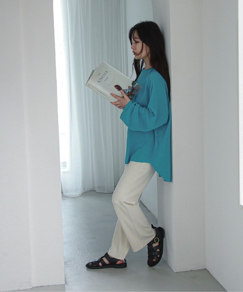 feepur（フェピュール）の「【ハンドウォッシャブル】サーマルライクオーバーニット（ニット/セーター・レディース・オレンジ/ブルー/ブラック/オフホワイト/ピンク・MEDIUM）」の6枚目の写真