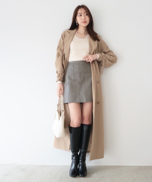 AMBIENT（アンビエント）の「アウトポケットレザーミニスカート（スカート・レディース・アイボリー/ブラック/グレー・S/M）」の11枚目の写真