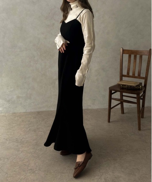 apres jour clair(アプレジュールクレア)の「【apres jour clair】指開きハイネックカットソー【ZOZOTOWN限定アイテム】(Tシャツ/カットソー・レディース・アイボリー/ライトブラウン/ピンクベージュ・フリー/X-LARGE)」の4枚目の写真