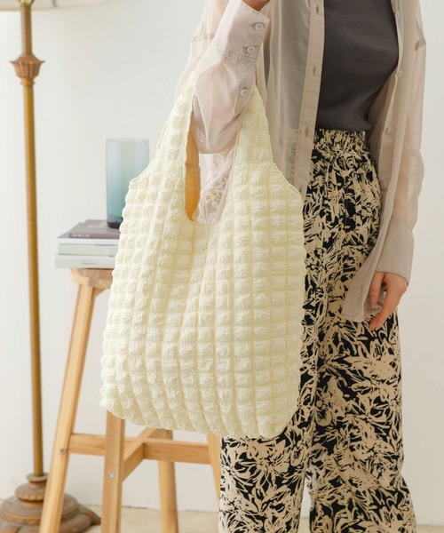 RODE SKO（ロデスコ）の「ポコポコトート（トートバッグ・レディース・イエロー/ブラック/ラベンダー/グリーン/オフホワイト・ONE）」の9枚目の写真