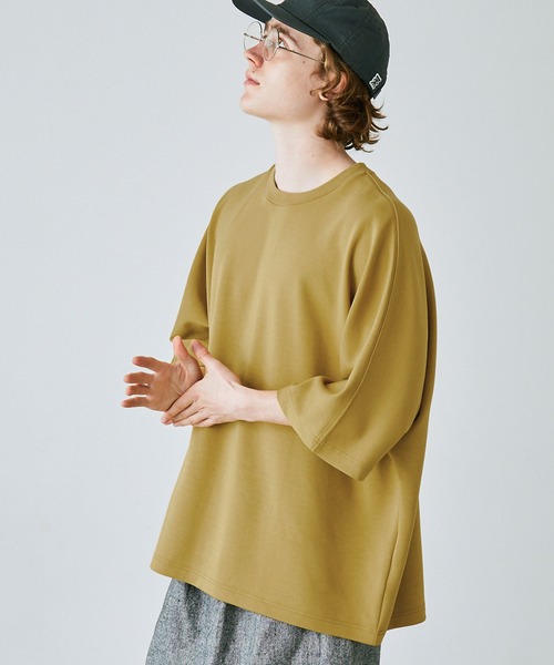 EMMA CLOTHES(エマクローズ)の「スモーキーポンチ ルーズドルマンカットソー EMMA CLOTHES(Tシャツ/カットソー・メンズ・ブラック/オリーブ/グレイッシュベージュ/アイボリー/ブルーグレー/イエロー・M/L)」の6枚目の写真