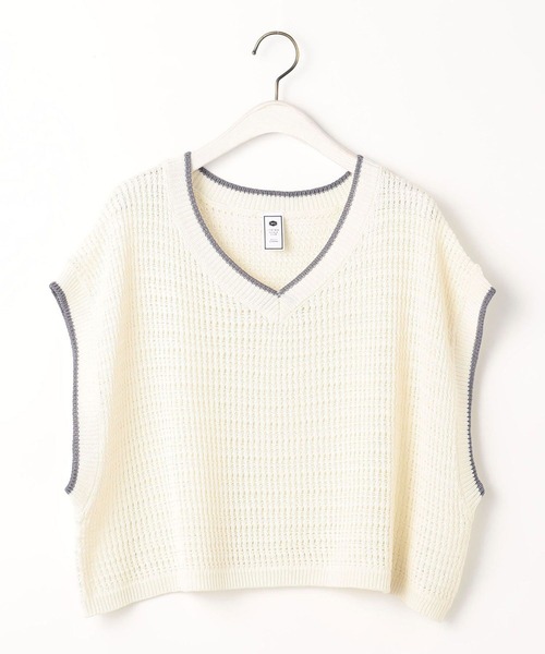 179/WG（イチナナキュウダブルジー）の「透かし編みラインベスト（ベスト・レディース・オフホワイト/ネイビー/ベージュ・FREE）」の5枚目の写真