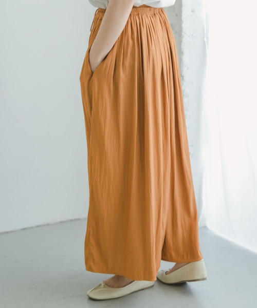 ITEMS URBANRESEARCH（アイテムズ アーバンリサーチ）の「イージーガウチョパンツ（その他パンツ・レディース・ベージュ/キャメル/ブラック・FREE）」の5枚目の写真