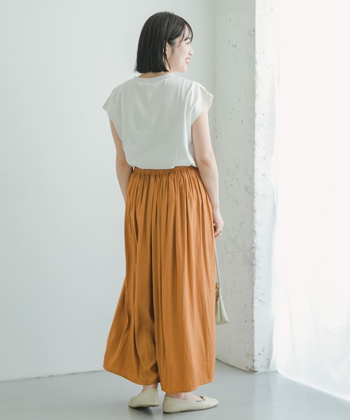 ITEMS URBANRESEARCH（アイテムズ アーバンリサーチ）の「イージーガウチョパンツ（その他パンツ・レディース・ベージュ/キャメル/ブラック・FREE）」の13枚目の写真