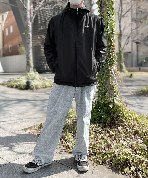 FILA(フィラ)の「FILA/フィラ ブランド ロゴ 裏メッシュ 花粉付着防止 フルジップ マウンテンパーカー ジャンパー(マウンテンパーカー・メンズ・ベージュ/チャコール/ネイビー/ブラック・L/LL/M)」の5枚目の写真