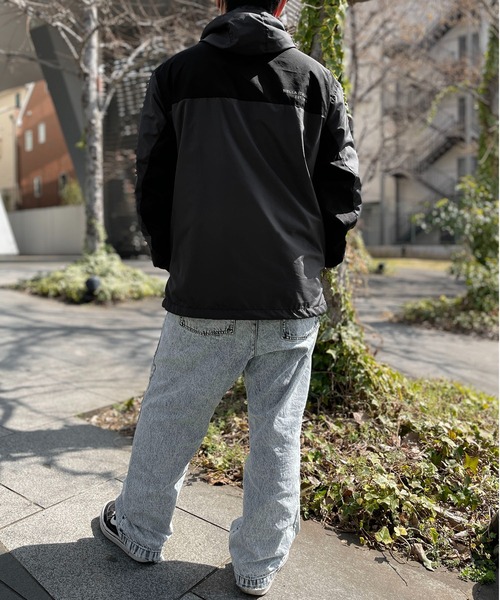 FILA(フィラ)の「FILA/フィラ ブランド ロゴ 裏メッシュ 花粉付着防止 フルジップ マウンテンパーカー ジャンパー(マウンテンパーカー・メンズ・ベージュ/チャコール/ネイビー/ブラック・L/LL/M)」の10枚目の写真