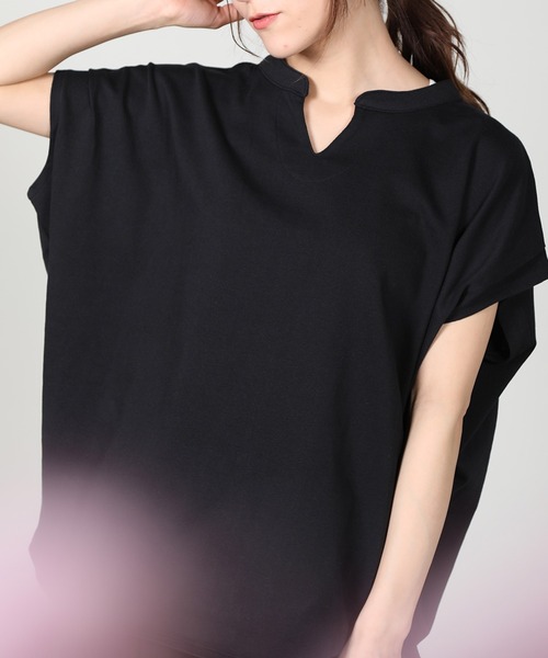 aity（アイティ）の「ヘンリーネックノースリーブ（Tシャツ/カットソー・レディース・パープル/チャコール/モカ/ブラック/アイボリー/ワイン・M）」の2枚目の写真