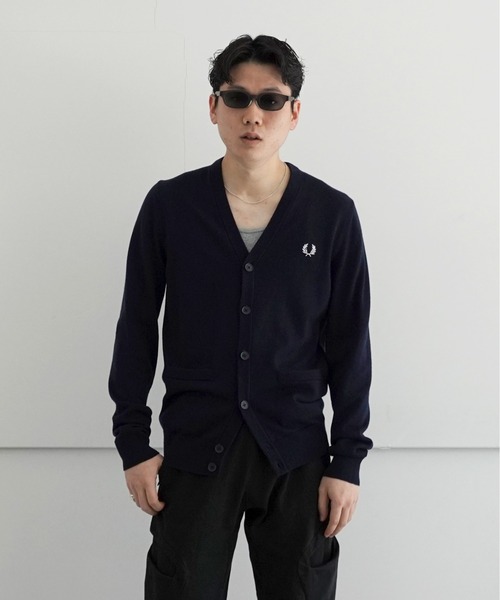 FRED PERRY(フレッドペリー)の「FRED PERRY CLASSIC CARDIGAN(カーディガン/ボレロ・メンズ・ブラック/ネイビー・S)」の1枚目の写真