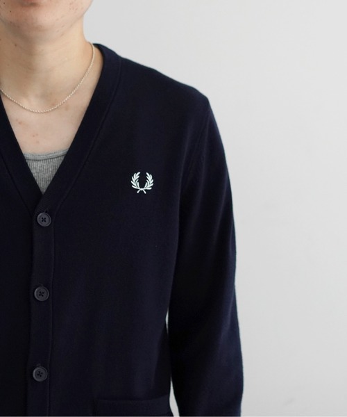 FRED PERRY(フレッドペリー)の「FRED PERRY CLASSIC CARDIGAN(カーディガン/ボレロ・メンズ・ブラック/ネイビー・S)」の4枚目の写真