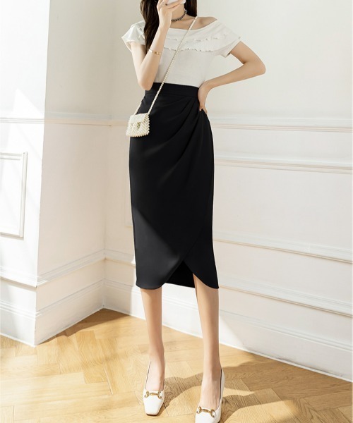 AMAJI（アマジ）の「ハイウエストスリットワンステップスカート（スカート・レディース・アイボリー/ピンク/ブラック・LARGE/MEDIUM/SMALL）」の2枚目の写真