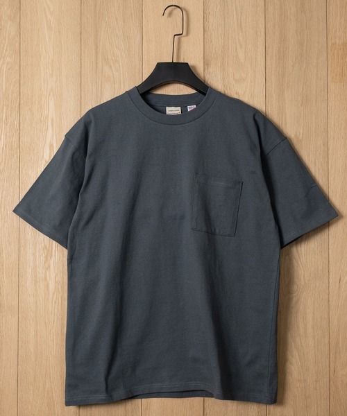 Goodwear(グッドウェア)の「【h】〔Goodwear/グッドウェア〕USAコットン ヘビーウェイト ポケット付き半袖 ビッグTシャツ/無地T(Tシャツ/カットソー・メンズ・ダークグリーン/ペールイエロー/チャコールグレー/ブラック/ネイビー/グレイッシュベージュ/杢グレー/ホワイト/ブルーグレー・LARGE/X-LARGE/MEDIUM)」の4枚目の写真