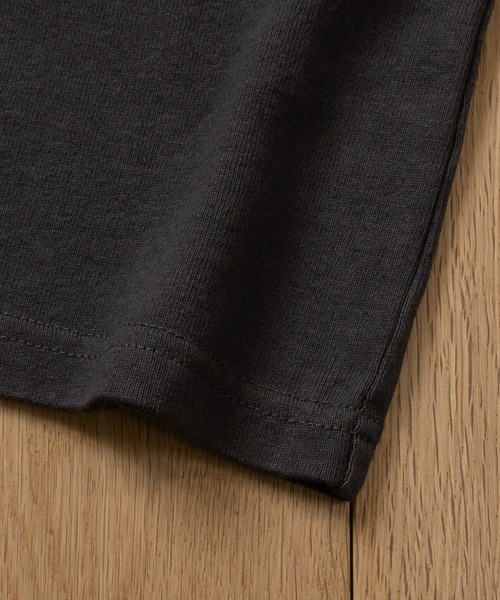 Goodwear(グッドウェア)の「【h】〔Goodwear/グッドウェア〕USAコットン ヘビーウェイト ポケット付き半袖 ビッグTシャツ/無地T(Tシャツ/カットソー・メンズ・ダークグリーン/ペールイエロー/チャコールグレー/ブラック/ネイビー/グレイッシュベージュ/杢グレー/ホワイト/ブルーグレー・LARGE/X-LARGE/MEDIUM)」の16枚目の写真