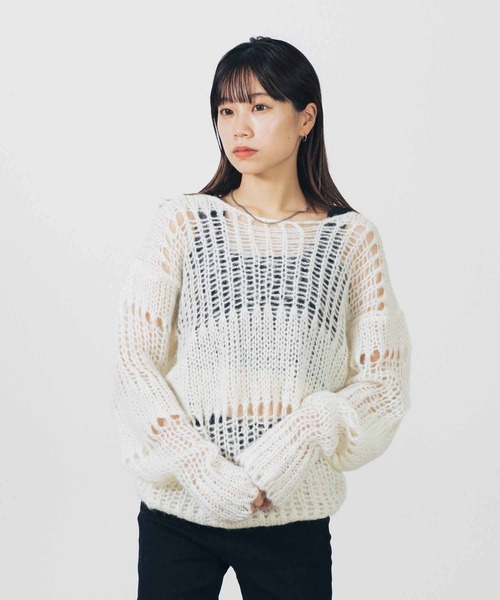 TheOpen Product(ザオープンプロダクト)の「THE OPEN PRODUCT/IRREGULAR NETTED SWEATER/GTO223KT005(ニット/セーター・レディース・ブラック/オフホワイト・1)」の12枚目の写真