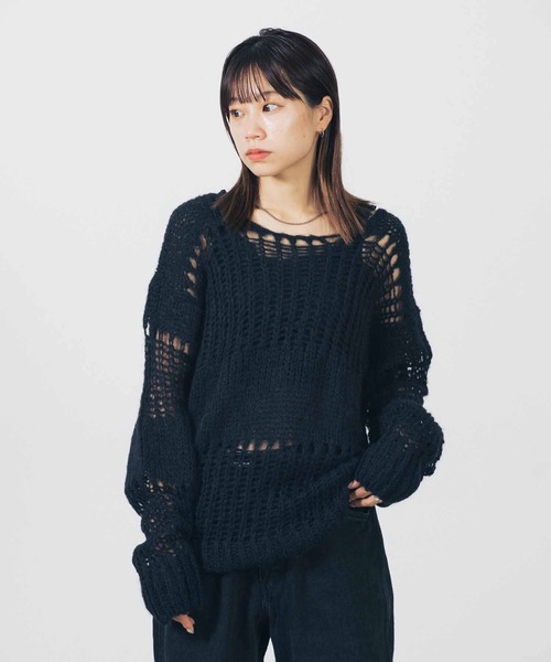 TheOpen Product(ザオープンプロダクト)の「THE OPEN PRODUCT/IRREGULAR NETTED SWEATER/GTO223KT005(ニット/セーター・レディース・ブラック/オフホワイト・1)」の15枚目の写真