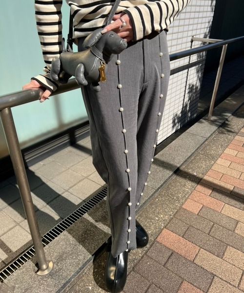 epine（エピヌ）の「e Pearl slacks pants（スラックス・レディース・ネイビー/グレー・S/M）」の11枚目の写真