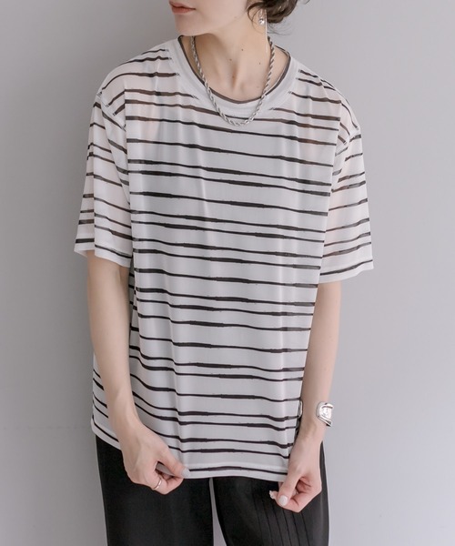ear PAPILLONNER（イアパピヨネ）の「シアーボーダーTシャツ