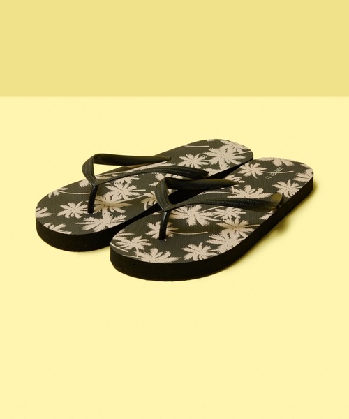 FOREVER 21（フォーエバー トゥエンティーワン）の「ヤシの木柄ビーチ