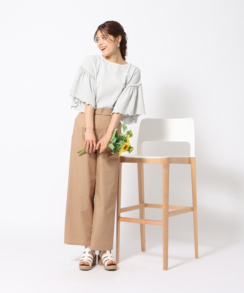Cutie Blonde（キューティーブロンド）の「◆お袖プチフリル 大人かわいいボーダー柄トップス（Tシャツ/カットソー・レディース・ネイビー系2/ホワイト系その他3・01/02/03）」の3枚目の写真