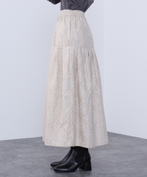 BEAMS HEART（ビームスハート）の「総刺繍 タック フレアスカート（スカート・レディース・ブラック系その他4/ホワイト系その他5/グリーン系その他/ブラウン/イエロー・FREE）」の7枚目の写真