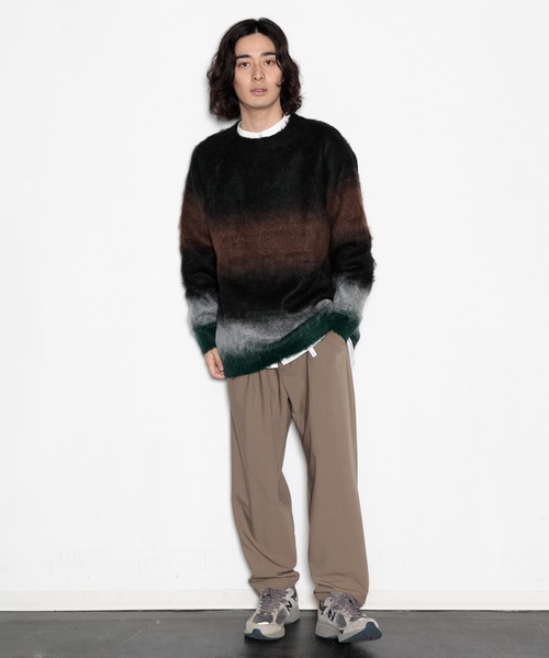 AMERICAN RAG CIE(アメリカンラグシー)の「シャギーグラデーションニットプルオーバー(ニット/セーター・メンズ・ブラウン/グリーン/レッド・L/M)」の12枚目の写真