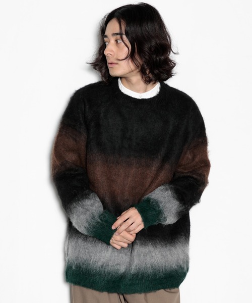AMERICAN RAG CIE(アメリカンラグシー)の「シャギーグラデーションニットプルオーバー(ニット/セーター・メンズ・ブラウン/グリーン/レッド・L/M)」の4枚目の写真