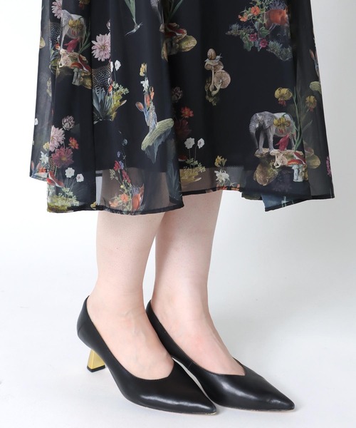 Three Four Time（ｽﾘｰﾌｫｰﾀｲﾑ）の「コラージュアニマルプリント  