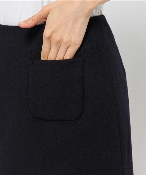 NATURAL BEAUTY BASIC（ナチュラルビューティーベーシック）の「【andGIRL 12月号掲載】【JJ 11月号掲載】ビーバーメルトンスカート（スカート・レディース・ネイビー/ピンク/グレー/カーキ・SMALL/MEDIUM）」の5枚目の写真