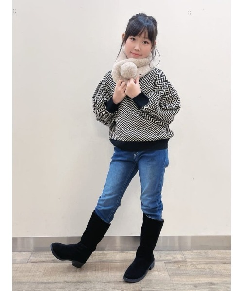 Right-on（ライトオン）の「フェイクファーティペット（マフラー・キッズ・パープル/サックスブルー/ベージュ・ONE SIZE）」の7枚目の写真